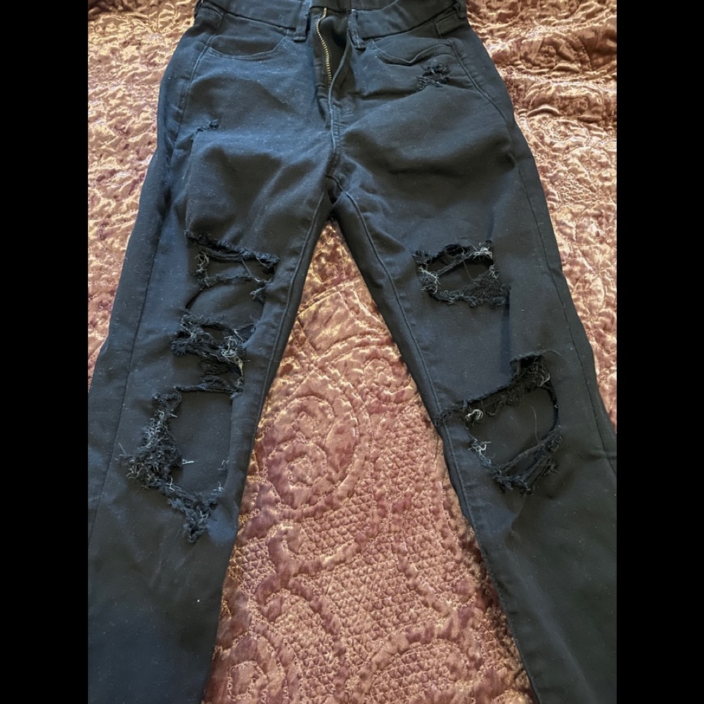American Eagle Jeans- Next level SZ 4 short